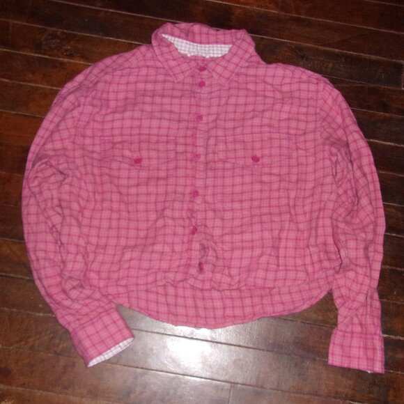 size small womens plaid flannel shirt pink crop  soft top button up gorpcore - Picture 1 of 4